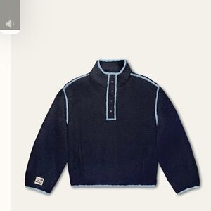 Eleven eleven quarter zip size: M